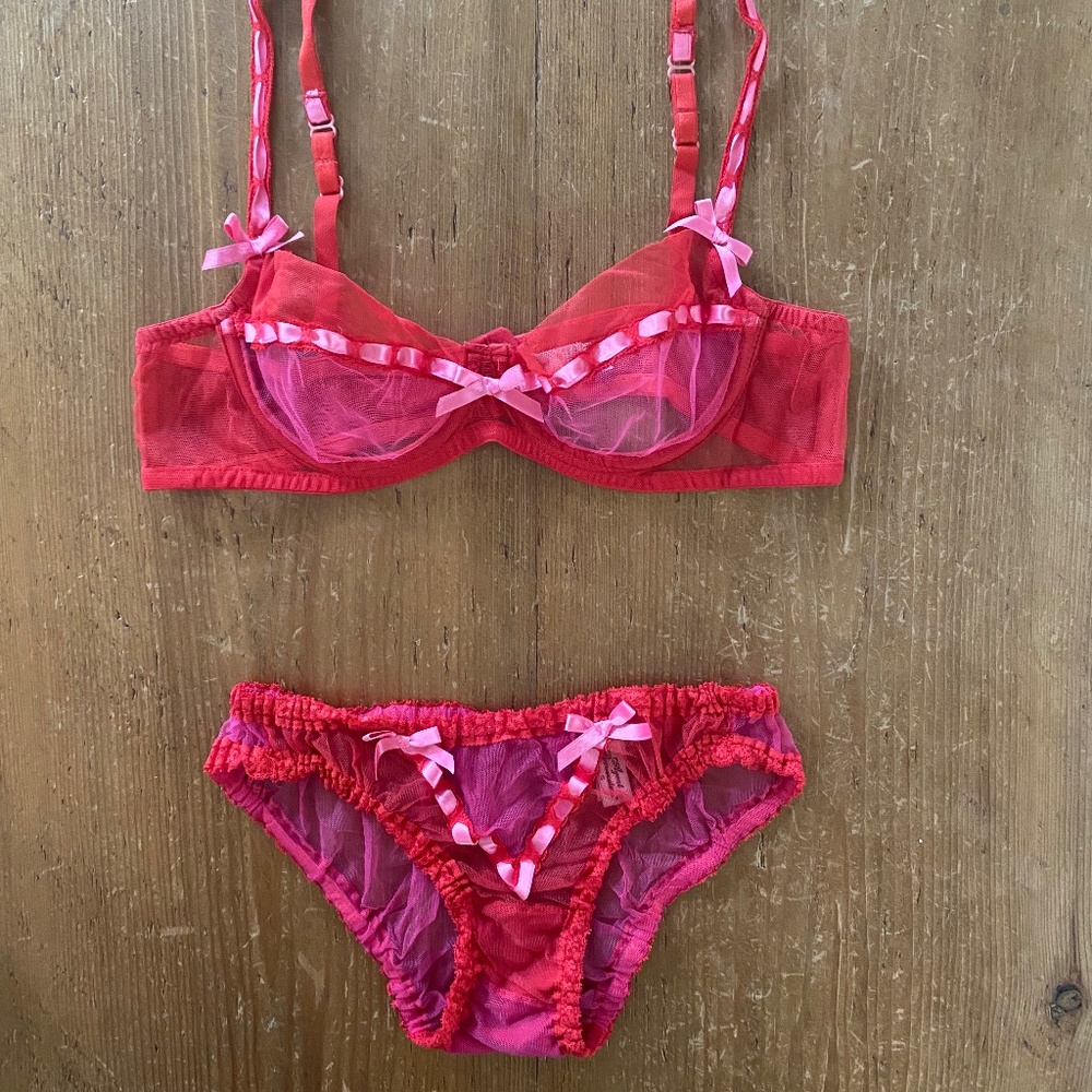 Agent Provocateur - complete set